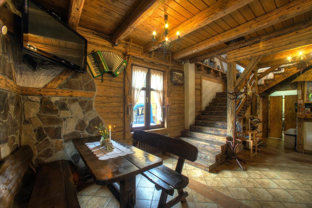 Dworek Sanocki Санок Экстерьер фото